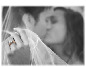 The Gentleman's guide to purchasing your engagement diamond.
