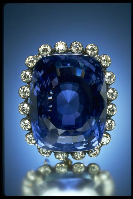 Logan Sapphire Smithsonian Chip Clark