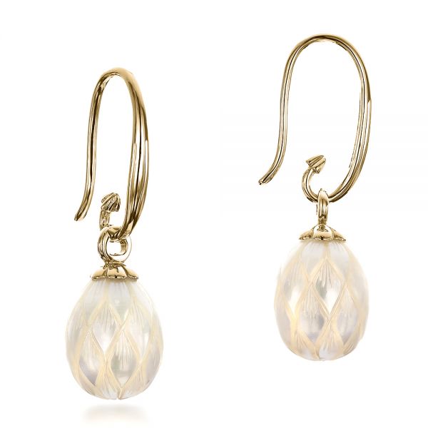 14k Yellow Gold 14k Yellow Gold Carved Fresh White Pearl Earrings - Front View -  100303