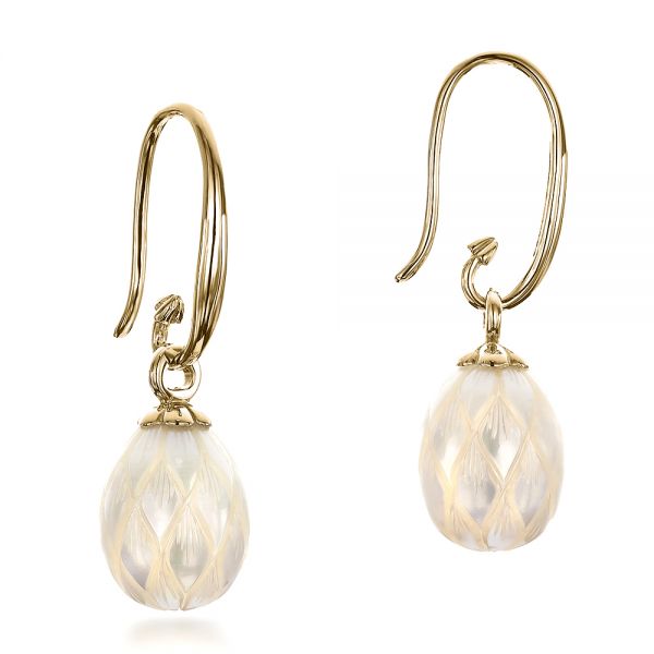 14k Yellow Gold 14k Yellow Gold Carved Fresh White Pearl Earrings - Front View - 100303
