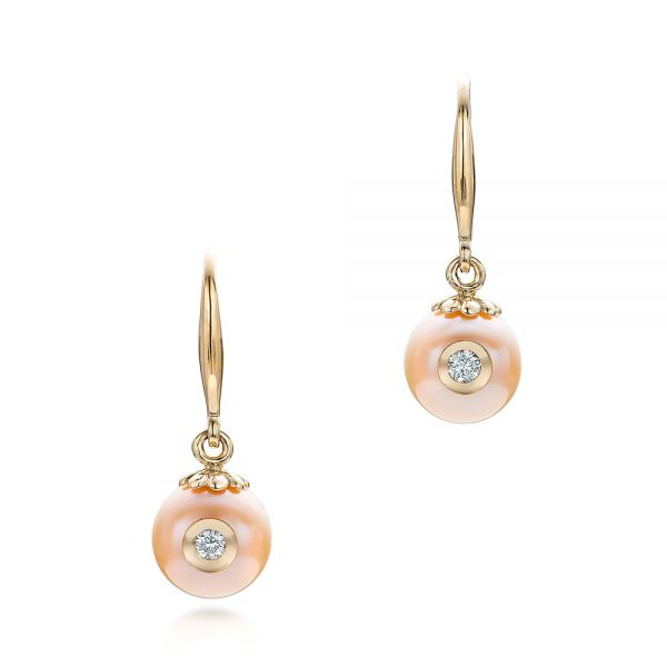 18k Yellow Gold 18k Yellow Gold Fresh Peach Pearl And Diamond Earrings - Three-Quarter View -  101121