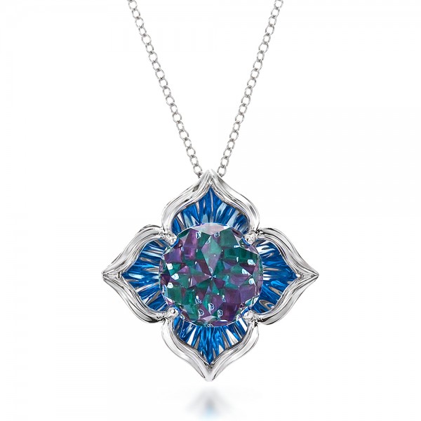 Blue Topaz and White Gold Pendant - Image