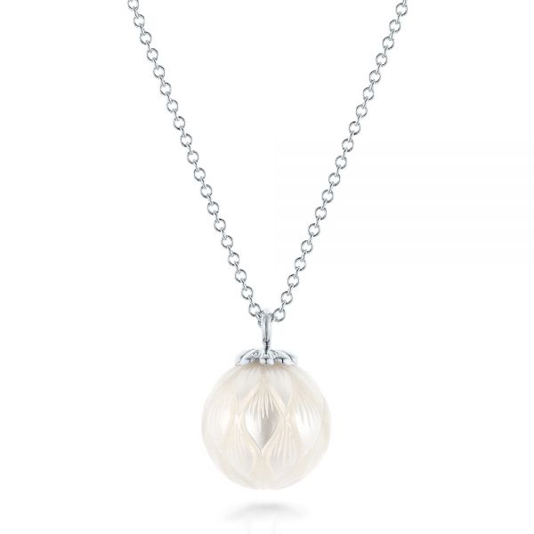 14k White Gold Carved Fresh White Pearl Pendant - Three-Quarter View -  102570