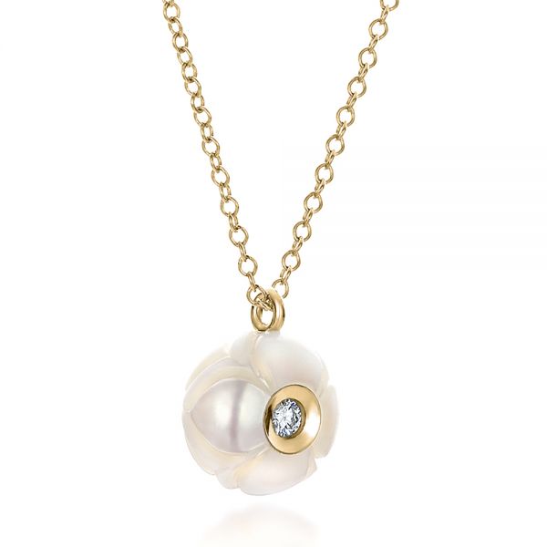 14k Yellow Gold 14k Yellow Gold Carved Fresh White Pearl And Diamond Pendant - Flat View -  100347