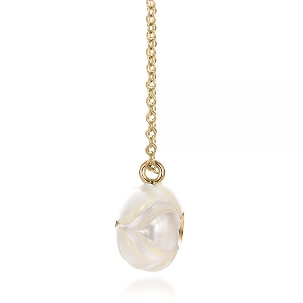 14k Yellow Gold 14k Yellow Gold Carved Fresh White Pearl And Diamond Pendant - Side View -  100347