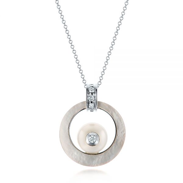  Platinum Platinum Fresh White Pearl And Diamond Pendant - Three-Quarter View -  101118