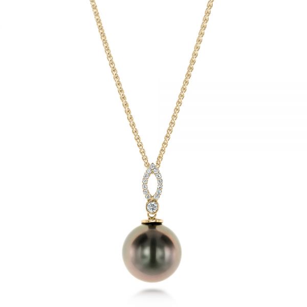 18k Yellow Gold 18k Yellow Gold Pearl And Diamond Necklace - Three-Quarter View -  103542