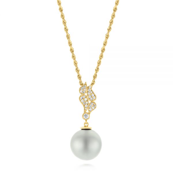 14k Yellow Gold 14k Yellow Gold Pearl And Diamond Pendant - Three-Quarter View - 103661