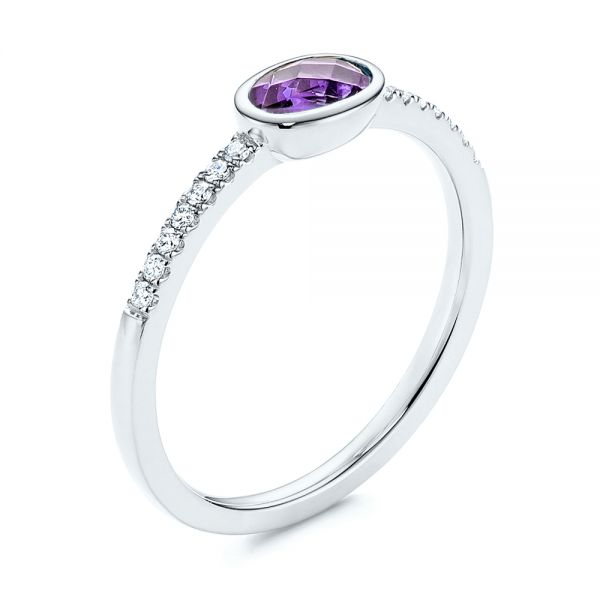  Platinum Platinum Amethyst And Diamond Fashion Ring - Three-Quarter View -  106629