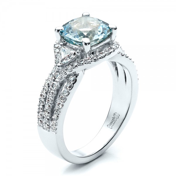  18K Gold 18K Gold Custom Aquamarine And Diamond Ring - Three-Quarter View -  1445