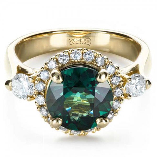 18k Yellow Gold 18k Yellow Gold Custom Emerald And Diamond Fashion Ring - Flat View -  1391