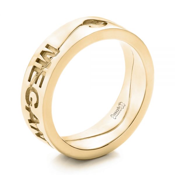 14k Yellow Gold 14k Yellow Gold Custom Interlocking Name Band - Three-Quarter View -  101534