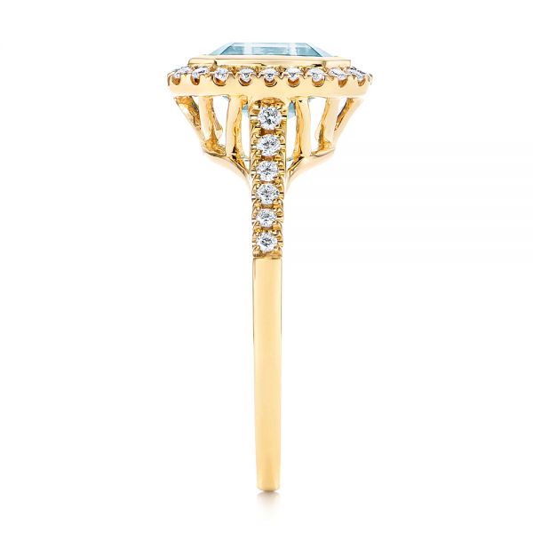 14k Yellow Gold 14k Yellow Gold Emerald Cut Aquamarine And Diamond Halo Ring - Side View - 105445