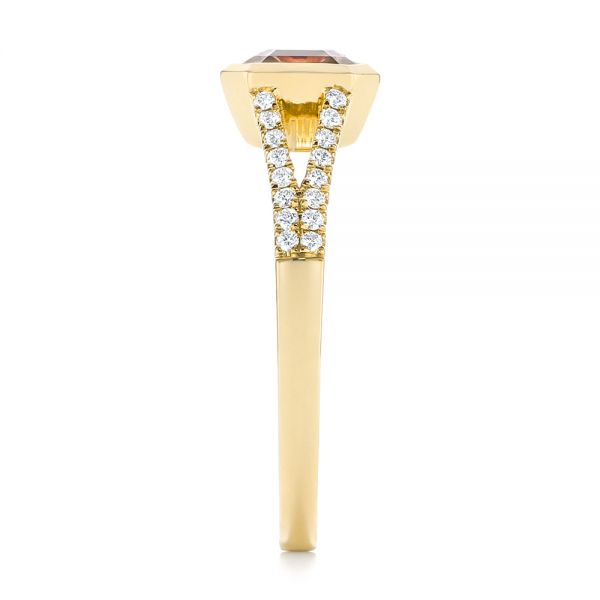 18k Yellow Gold 18k Yellow Gold Emerald Cut Morganite And Diamond Ring - Side View -  105021