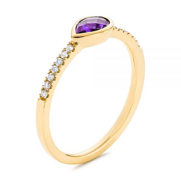 18k Yellow Gold 18k Yellow Gold Pear Shaped Amethyst And Diamond Fashion Ring - Three-Quarter View -  105402