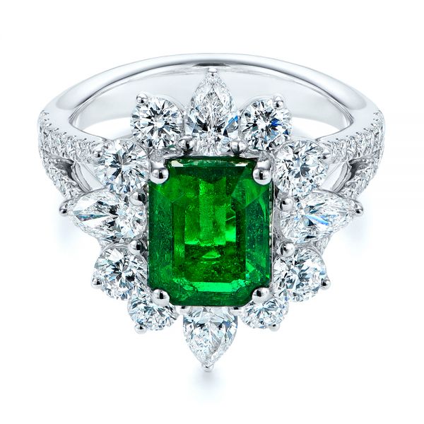 18k White Gold Starburst Emerald And Diamond Fashion Ring - Flat View -  105672