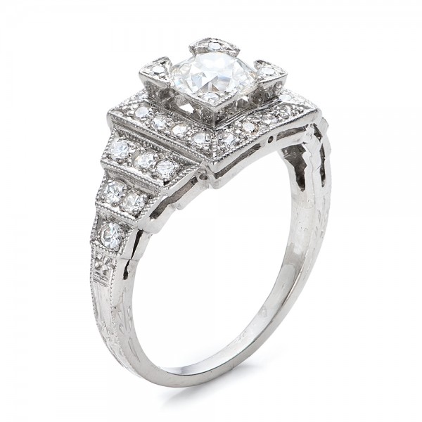What is an estate engagement rings