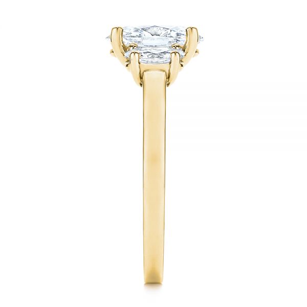14k Yellow Gold 14k Yellow Gold Three Stone Oval Diamond Engagement Ring - Side View - 106436