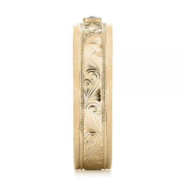 18k Yellow Gold 18k Yellow Gold Custom Hand Engraved Blue Sapphire Men's Band - Side View - 104825