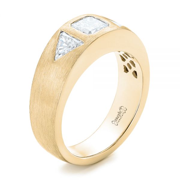 18k Yellow Gold 18k Yellow Gold Custom Men's Diamond Wedding Band - Three-Quarter View -  102860