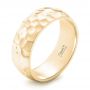 18k Yellow Gold 18k Yellow Gold Hammered Men's Wedding Band - Three-Quarter View -  102566 - Thumbnail