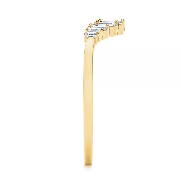 14k Yellow Gold 14k Yellow Gold V-shaped Baguette Diamond Wedding Band - Side View - 105988