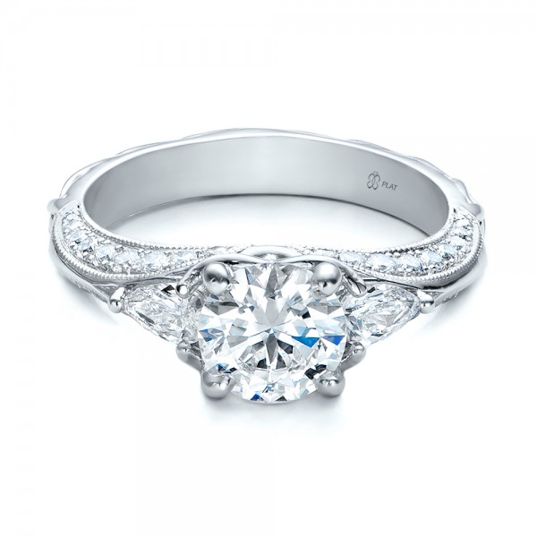 Custom Diamond Engagement Ring