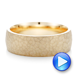 18k Yellow Gold 18k Yellow Gold Men's Hammered Matte Finish Wedding Band - Video -  102504 - Thumbnail